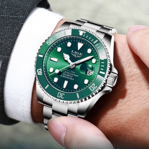 Non mechanical scanning perforated watch for men  fully automatic waterproof